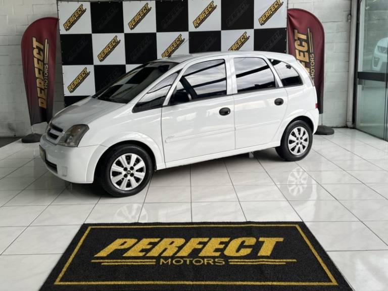 CHEVROLET - MERIVA - 2010/2010 - Branca - R$ 29.900,00