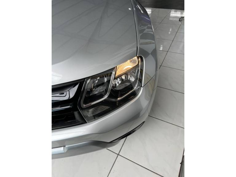RENAULT - DUSTER - 2018/2018 - Prata - R$ 71.900,00