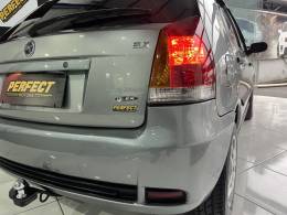 FIAT - PALIO - 2005/2005 - Cinza - R$ 24.900,00