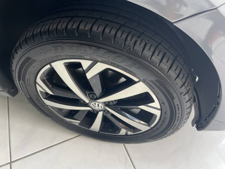 VOLKSWAGEN - VIRTUS - 2021/2021 - Cinza - R$ 86.900,00