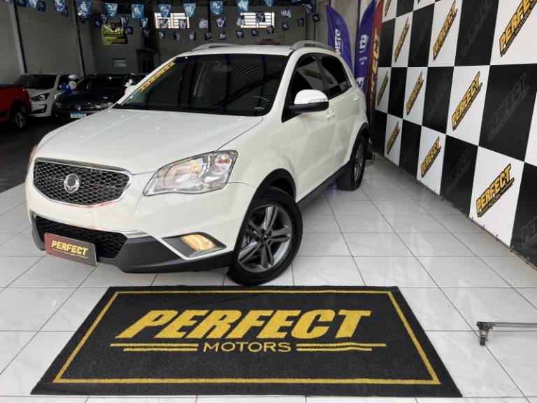 SSANGYONG - KORANDO - 2012/2012 - Branca - R$ 49.900,00