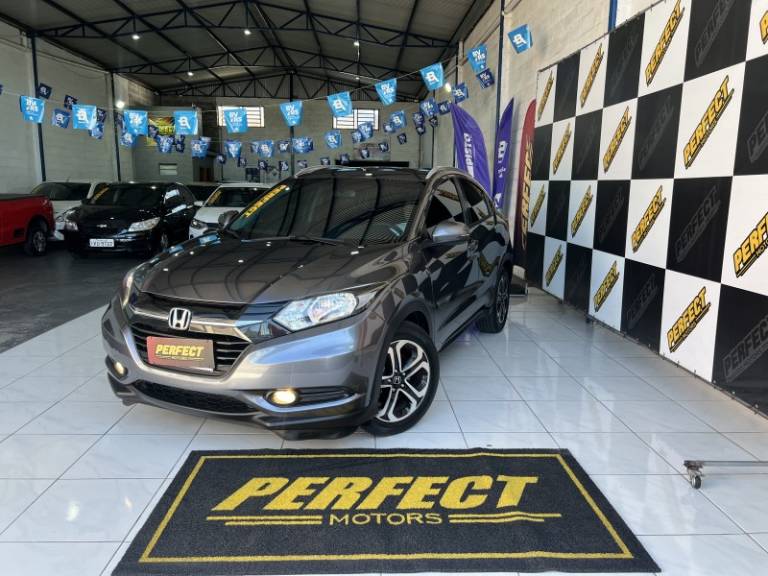 HONDA - HR-V - 2016/2016 - Cinza - R$ 85.900,00