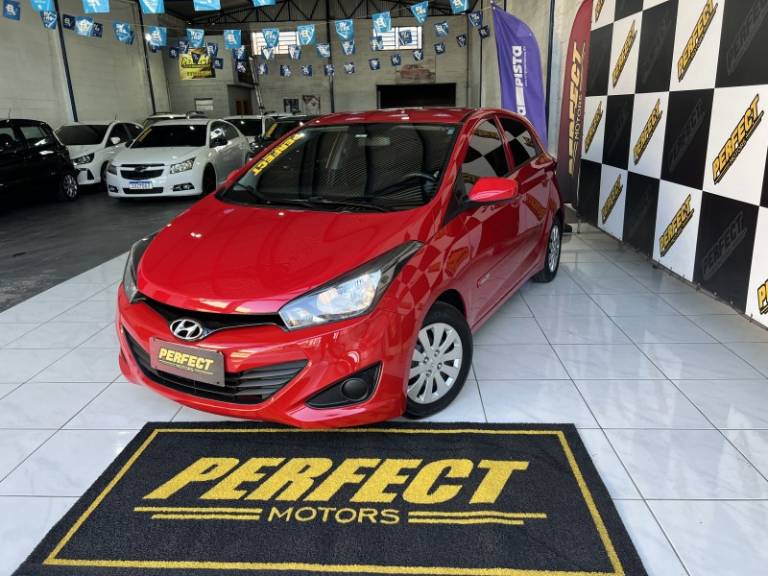 HYUNDAI - HB20 - 2014/2014 - Vermelha - R$ 42.900,00