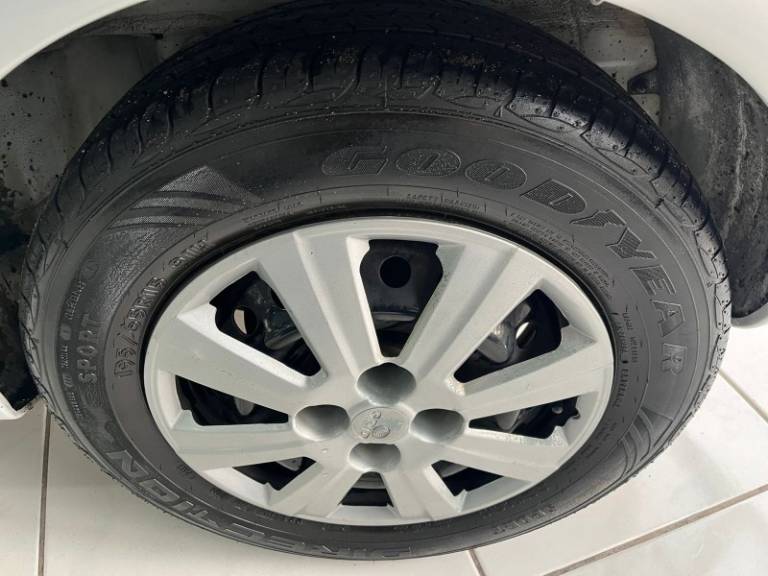 CHEVROLET - MERIVA - 2010/2010 - Branca - R$ 29.900,00