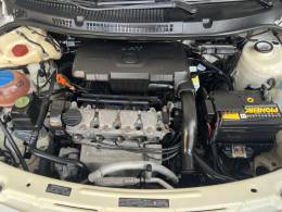 VOLKSWAGEN - VOYAGE - 2012/2012 - Branca - R$ 33.900,00