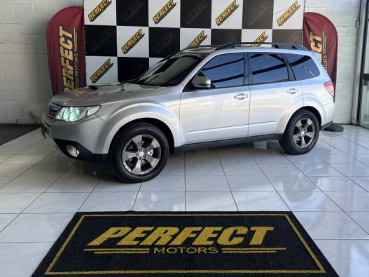 SUBARU - FORESTER - 2011/2011 - Prata - R$ 64.900,00
