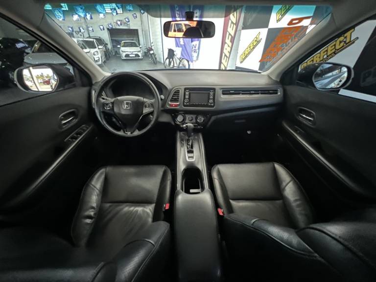 HONDA - HR-V - 2016/2016 - Cinza - R$ 85.900,00
