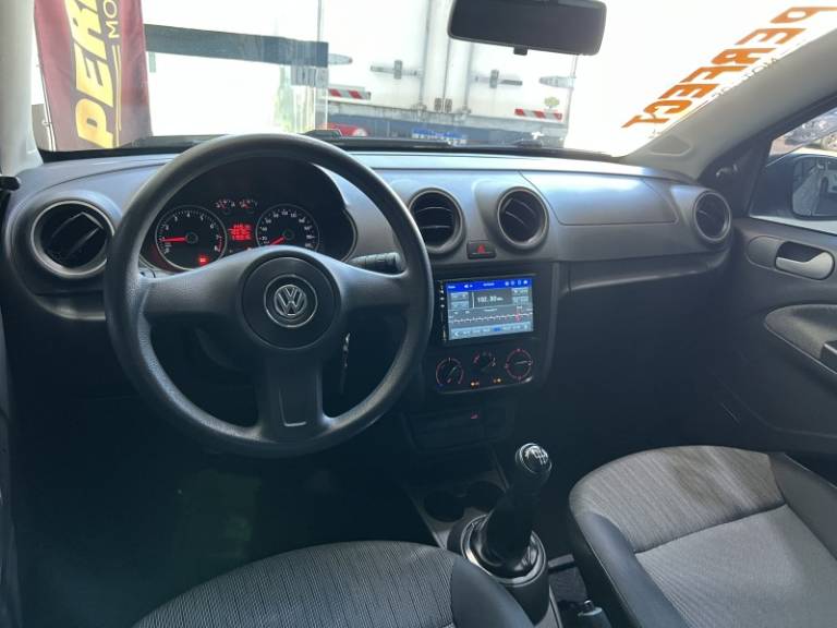 VOLKSWAGEN - GOL - 2014/2014 - Prata - R$ 36.900,00