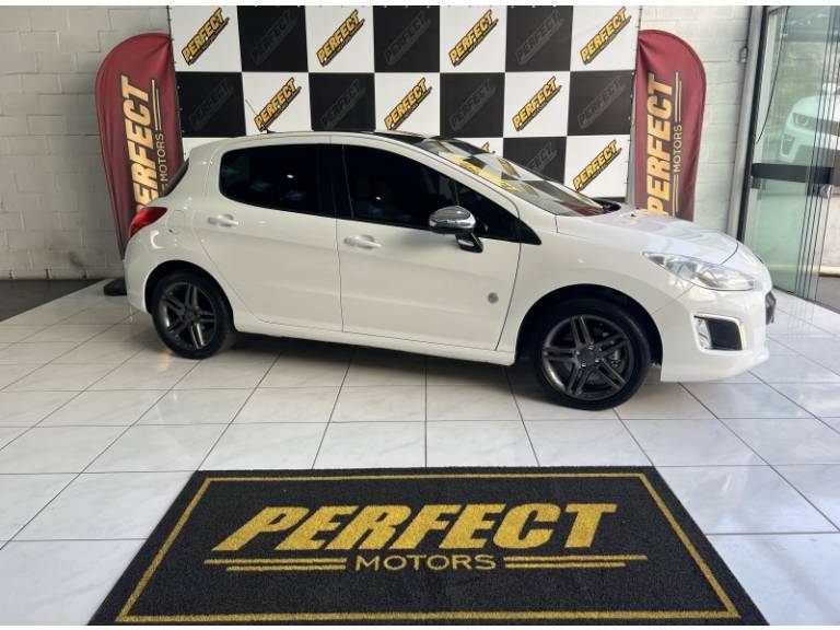 PEUGEOT - 308 - 2014/2014 - Branca - R$ 49.900,00