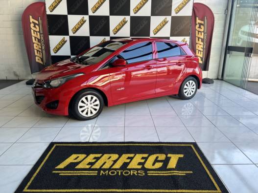 HYUNDAI - HB20 - 2014/2014 - Vermelha - R$ 42.900,00