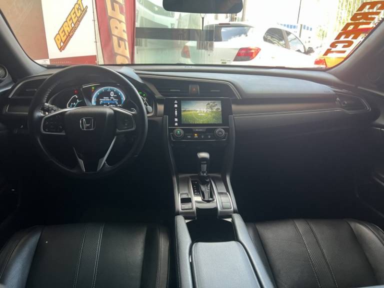 HONDA - CIVIC - 2017/2017 - Cinza - R$ 106.900,00