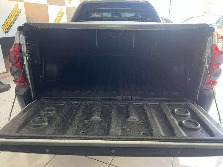CHEVROLET - MONTANA - 2009/2009 - Prata - R$ 38.900,00