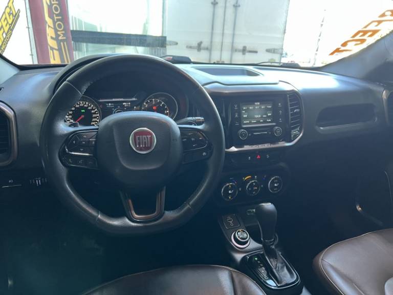 FIAT - TORO - 2019/2019 - Vermelha - R$ 114.900,00
