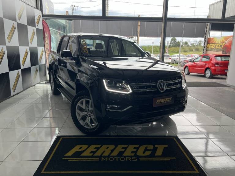 VOLKSWAGEN - AMAROK - 2020/2020 - Preta - R$ 168.900,00
