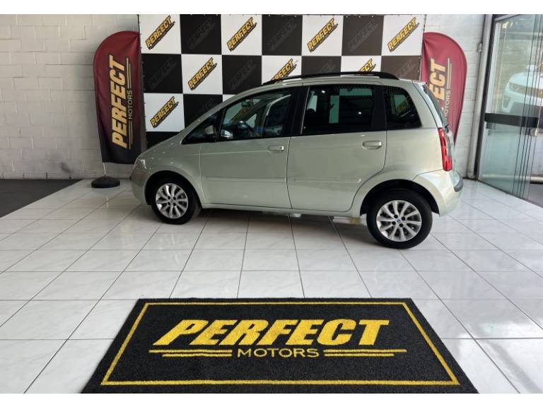 FIAT - IDEA - 2009/2009 - Verde - R$ 28.900,00