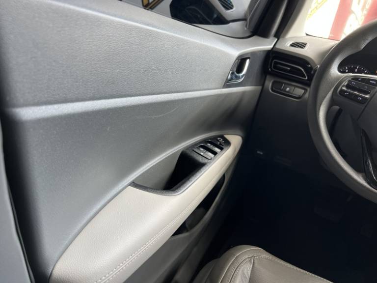 HYUNDAI - HB20S - 2020/2020 - Cinza - R$ 74.900,00