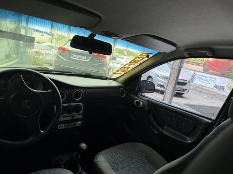 CHEVROLET - CELTA - 2005/2005 - Preta - R$ 22.900,00