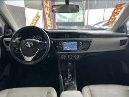 TOYOTA - COROLLA - 2015/2015 - Prata - R$ 79.900,00