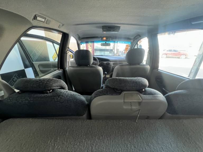 RENAULT - SCÉNIC - 2008/2008 - Marrom - R$ 19.900,00