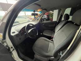 CHEVROLET - MERIVA - 2010/2010 - Branca - R$ 29.900,00