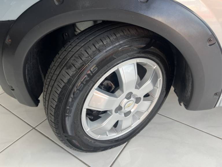 CHEVROLET - MONTANA - 2009/2009 - Prata - R$ 38.900,00