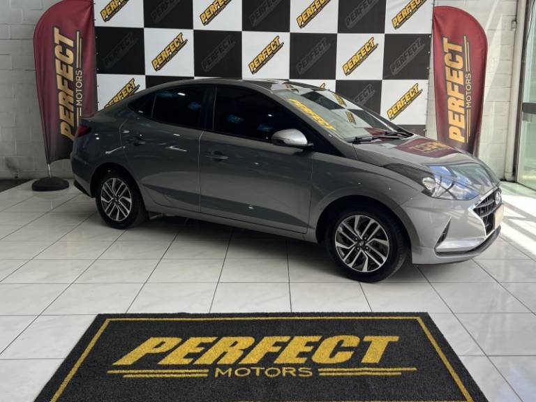 HYUNDAI - HB20S - 2020/2020 - Cinza - R$ 74.900,00