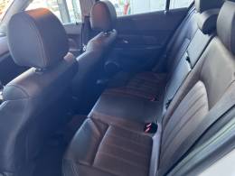 CHEVROLET - CRUZE - 2015/2015 - Branca - R$ 68.900,00