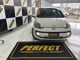 VOLKSWAGEN - UP - 2017/2017 - Branca - R$ 55.900,00