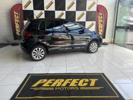 VOLKSWAGEN - FOX - 2011/2011 - Prata - R$ 37.900,00