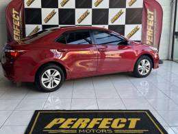 TOYOTA - COROLLA - 2016/2016 - Vermelha - R$ 79.900,00