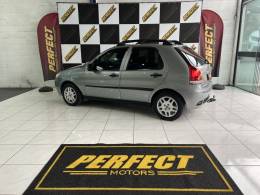 FIAT - PALIO - 2005/2005 - Cinza - R$ 24.900,00
