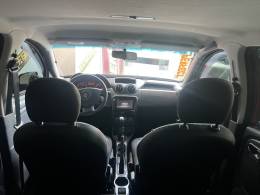 RENAULT - DUSTER - 2015/2015 - Vermelha - R$ 56.900,00