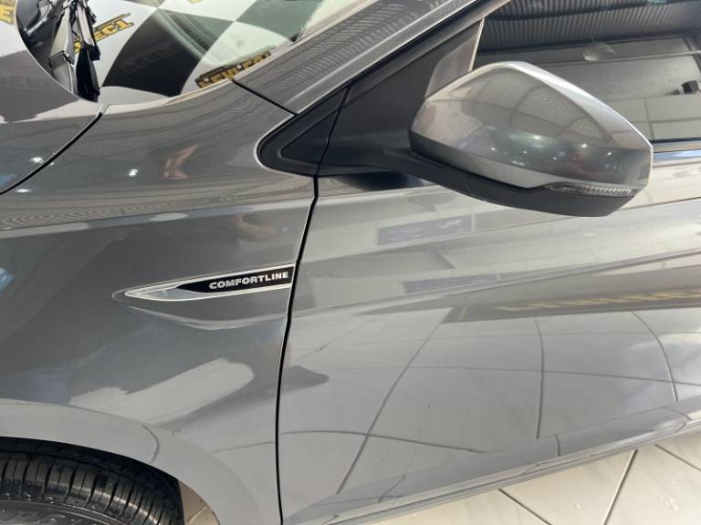 VOLKSWAGEN - POLO - 2019/2019 - Cinza - R$ 74.900,00