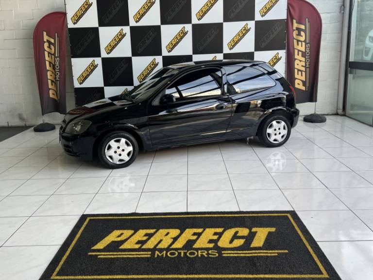 CHEVROLET - CELTA - 2012/2012 - Preta - R$ 21.900,00