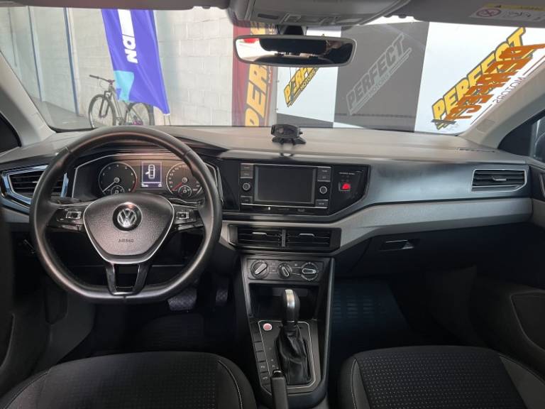 VOLKSWAGEN - POLO - 2019/2019 - Cinza - R$ 74.900,00
